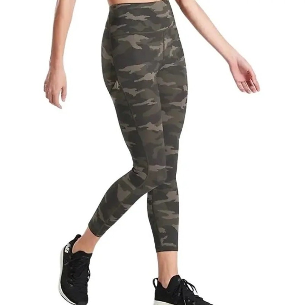 Athleta Camo‎ Contender 7/8 Leggings Womens 1X Black Running Pockets Gym NEW